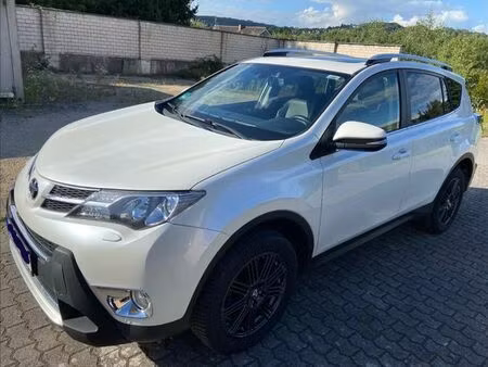 Toyota RAV4 2.2 D-4D 150 Executive 4x4