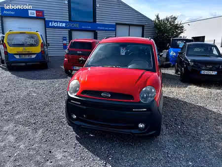 Microcar MGO 