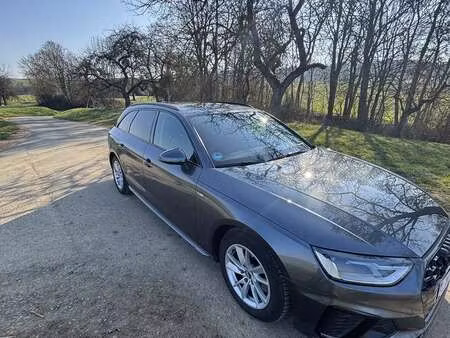 Audi A4 35 TDI 2.0 TDI 120 S line