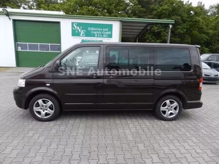 Volkswagen Transporter T5 2.5 TDI 174 Highline
