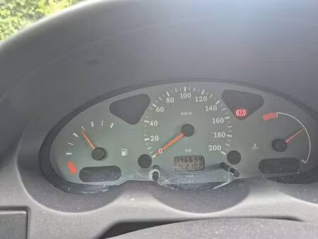 Nissan Micra 1.0 60 Confort