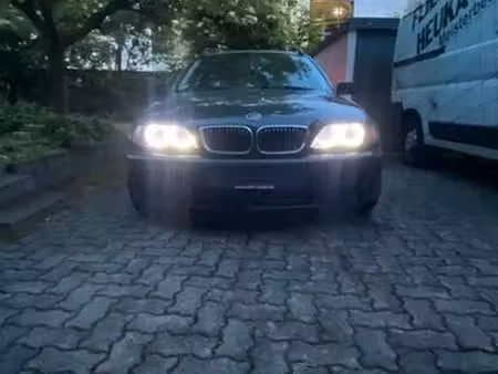 BMW Série 3 325i 2.5 192