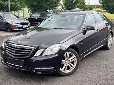 Mercedes-Benz Classe E E 200 Avantgarde
