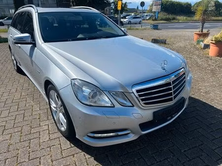 Mercedes-Benz Classe E E 220 2.1 CDI 170