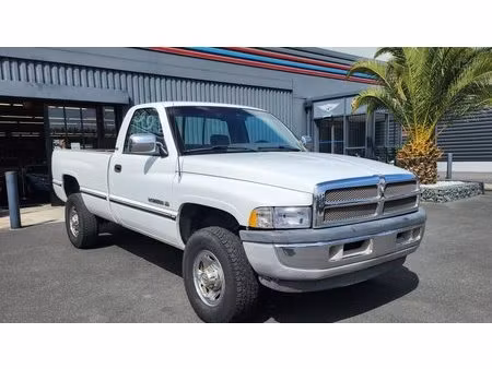 Dodge RAM 2500 
