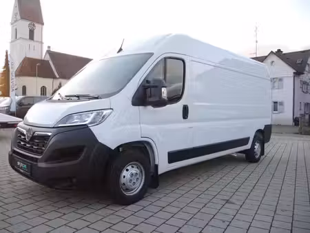 Opel Movano 