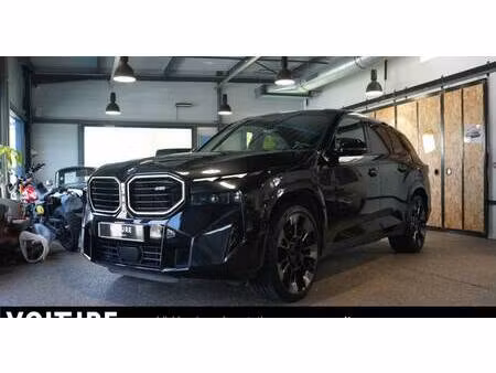 BMW XM V8 4.4 653