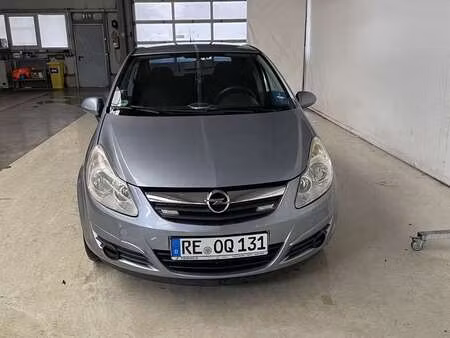 Opel Corsa 1.2 80