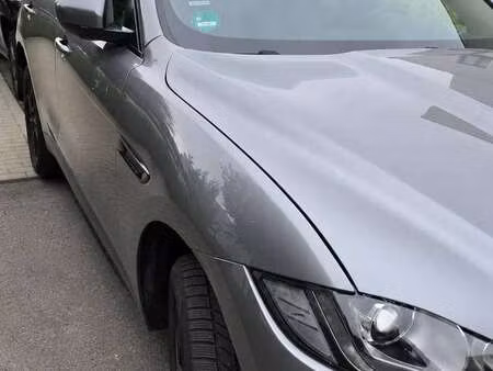 Jaguar F-Pace 25d 2.0 240 Prestige 4x4
