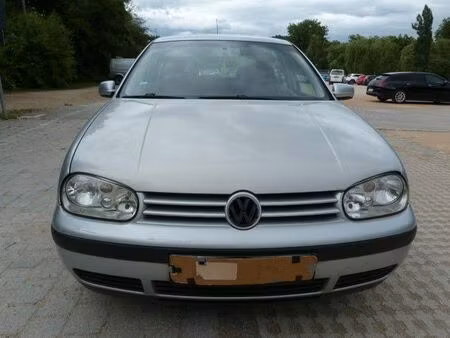 Volkswagen Golf 1.4 75 Base