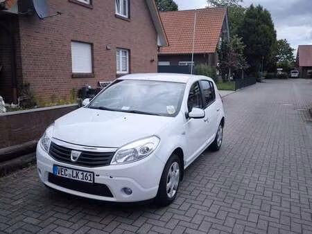Dacia Sandero 1.5 dCi Laureate