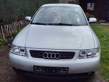 Audi A3 1.6 102 Ambiente
