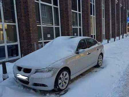 BMW Série 3 318d 2.0 122