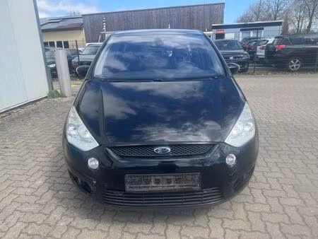 Ford S-Max 2.0 TDCi 140 Titanium