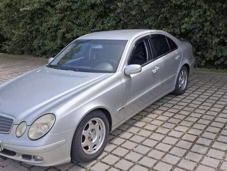 Mercedes-Benz Classe E E 220 2.1 CDI 150 Classic