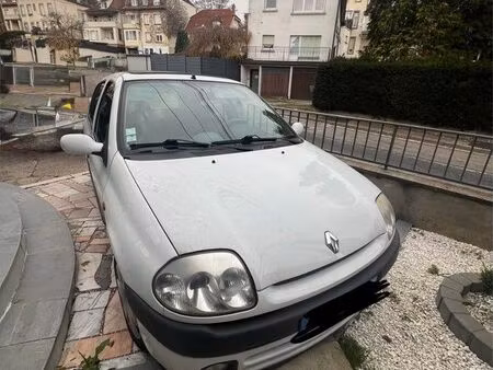 Renault Clio 1.2 58