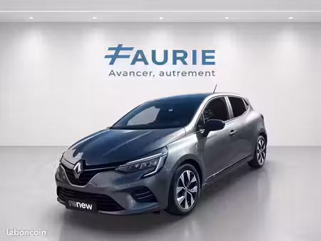 Renault Clio E-Tech 1.6 145 Evolution