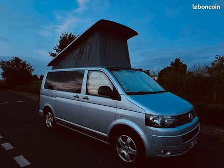 Volkswagen Transporter T5 2.0 TDI 140