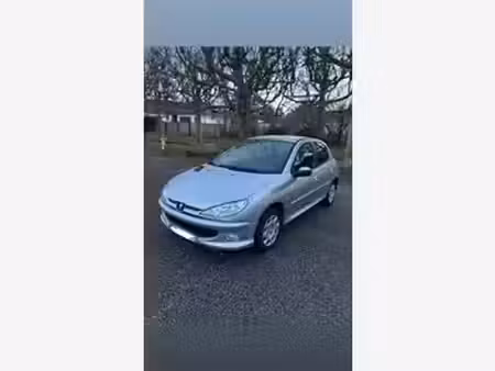 Peugeot 206 1.4 75