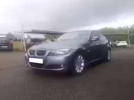 BMW Série 3 318d 2.0 143 Luxe