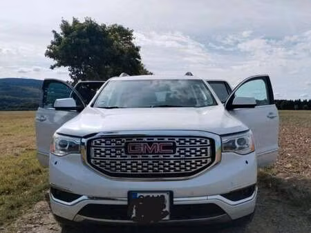 GMC Acadia Denali V6 3.6
