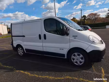 Renault Trafic 2.0 dCi 115