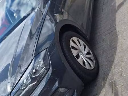 Volkswagen Polo 1.0 75 Confortline
