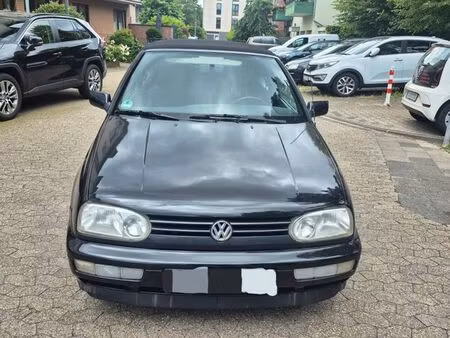 Volkswagen Golf 1.8 90