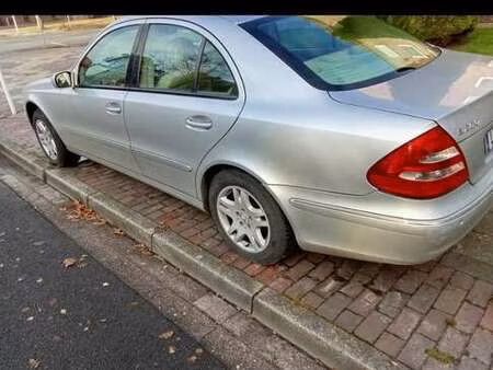 Mercedes-Benz Classe E E 200 Elegance