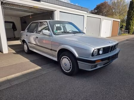 BMW Série 3 325i 2.5 170