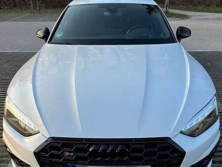 Audi A5 S5 V6 3.0 TDI 341 quattro