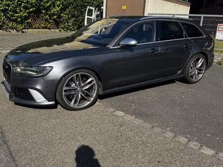 Audi A6 RS6 V8 4.0 TFSI 560 quattro