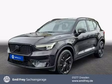 Volvo XC40 B3 2.0 163 Black Edition