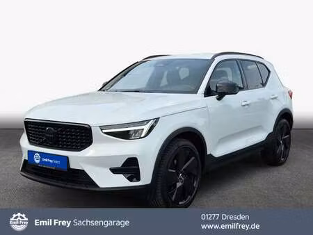 Volvo XC40 B3 2.0 163 Black Edition