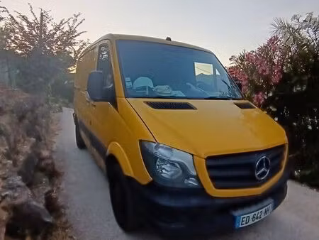 Mercedes-Benz Sprinter 213 2.1 129