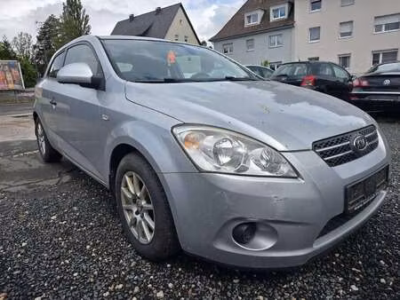 Kia Ceed 1.4 105 LX