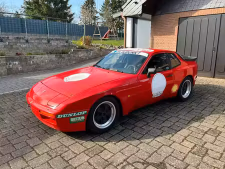 Porsche 944 Turbo Cup
