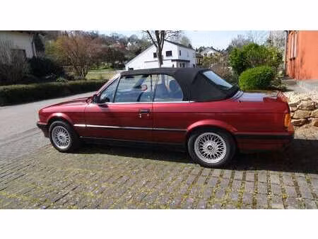 BMW Série 3 325i