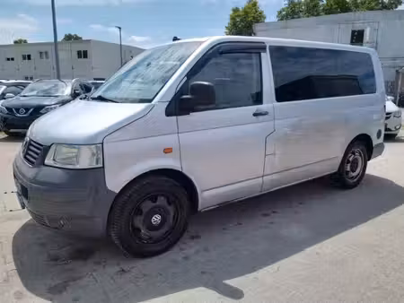 Volkswagen Transporter T5 2.5 TDI 131