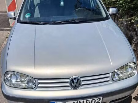 Volkswagen Golf 1.6 Trendline