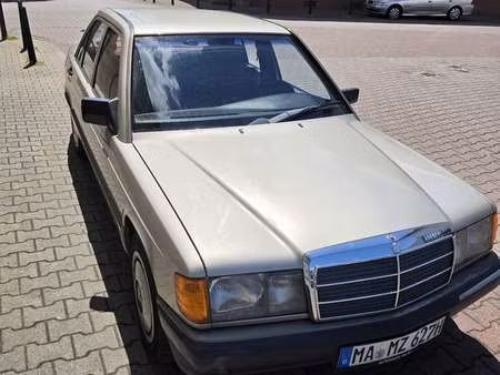 Mercedes-Benz 190 2.0