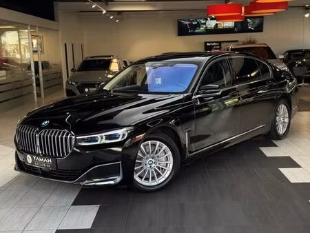 BMW Série 7 745e 3.0 286