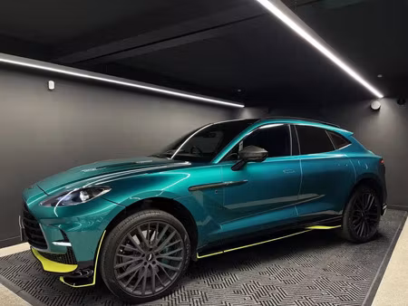 Aston Martin DBX 707 V8 4.0 4x4