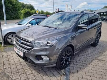 Ford Kuga 1.5 EcoBoost 182 ST Line 4x4