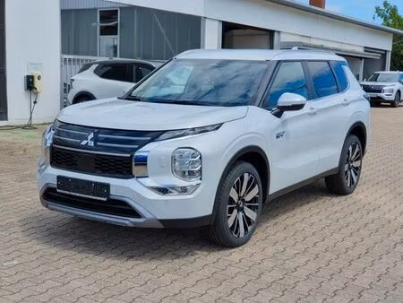 Mitsubishi Outlander PHEV 2.4 306 Intro Edition 4x4