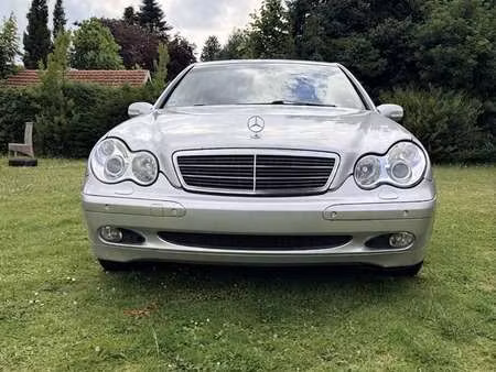 Mercedes-Benz Classe C C 220 2.1 CDI 143 Classic