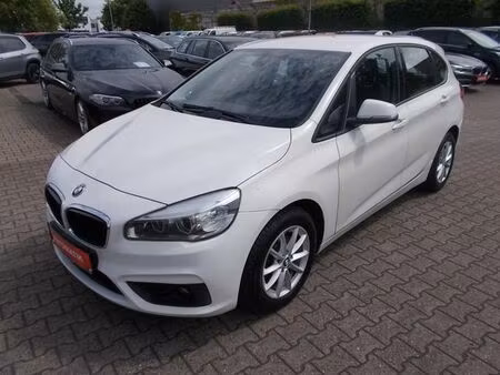 BMW Série 2 216d 1.5 116