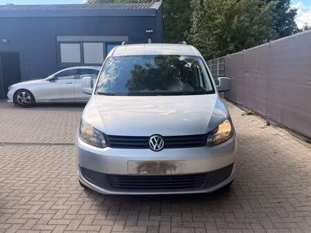 Volkswagen Caddy 1.6 TDI 102