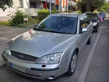 Ford Mondeo 1.8 125 Ambiente