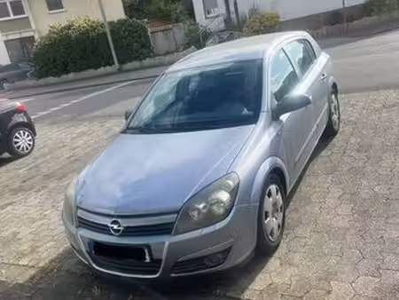 Opel Astra 1.6 105